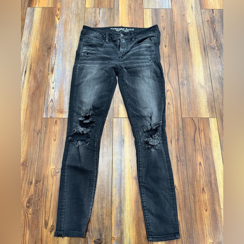 American Eagle Outfitters Black Distressed Skinny Jeans